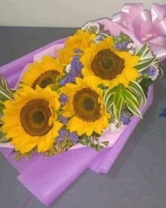 5 sunflower bouquet